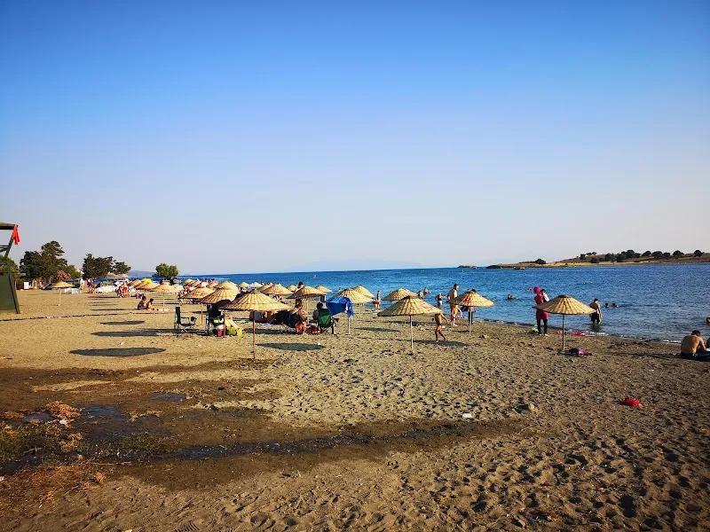 Akarca Halk Plajı detay