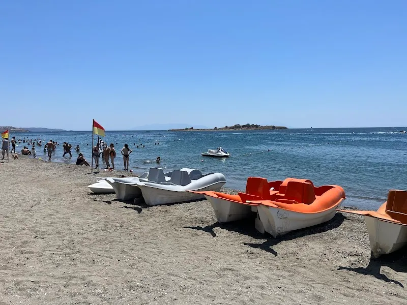 Akarca Halk Plajı görünüm