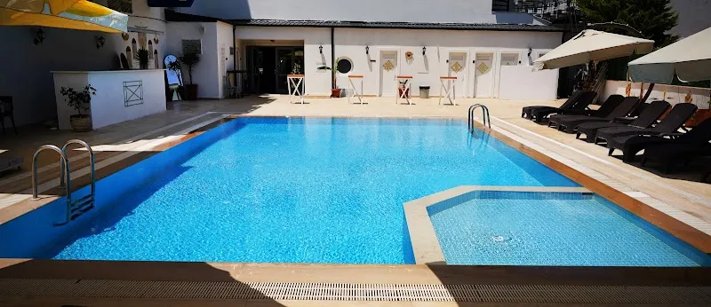Gümüldür Mavi Deniz Otel görünüm