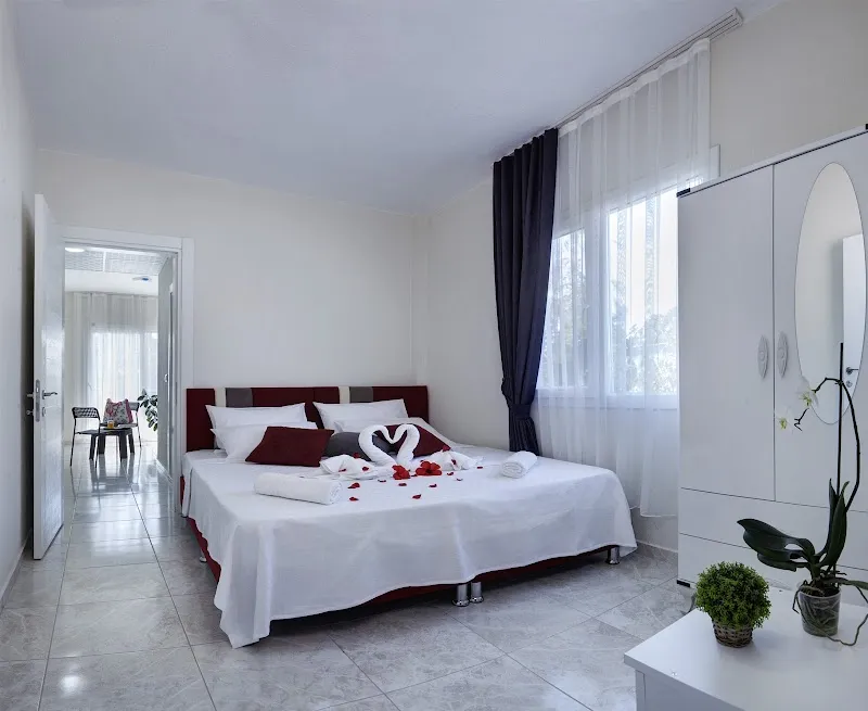 PALMİYEM APART OTEL ÜRKMEZ detay