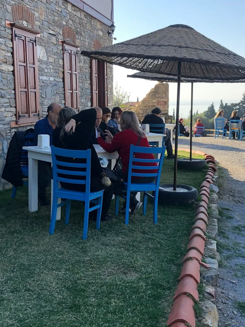Samos Restaurant & Cafe Doğanbey (Domatia) Köyü