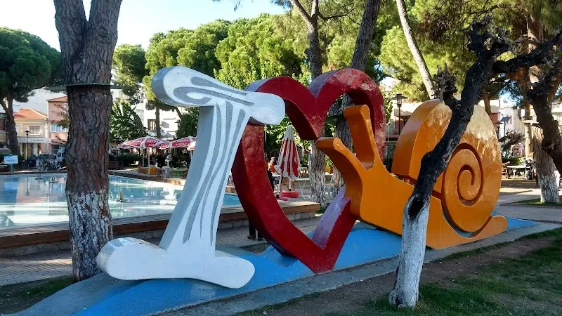 Seferihisar Belediyesi Parkı görünüm