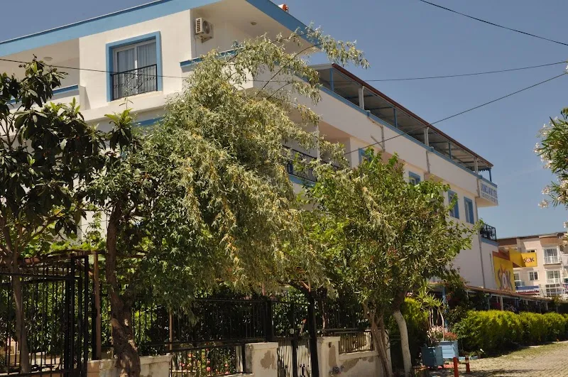 Ürkmez Apart Otel ( ürkmez otel )