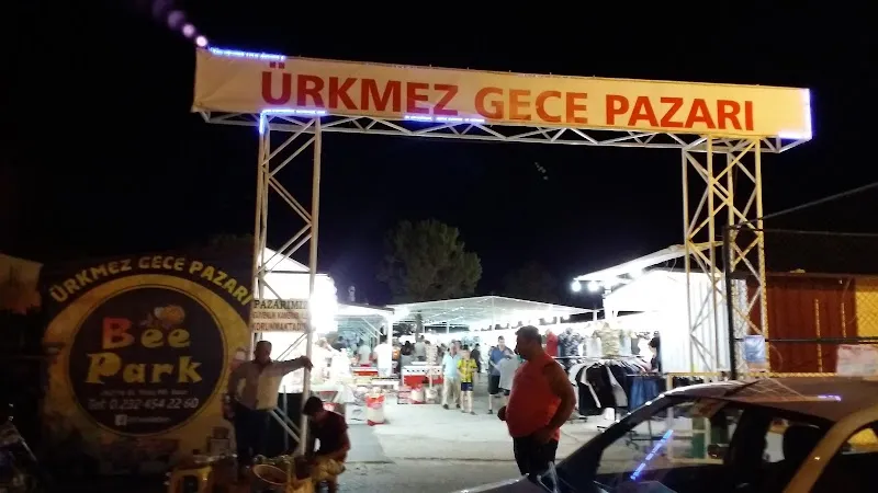 Ürkmez Gece Pazarı görünüm